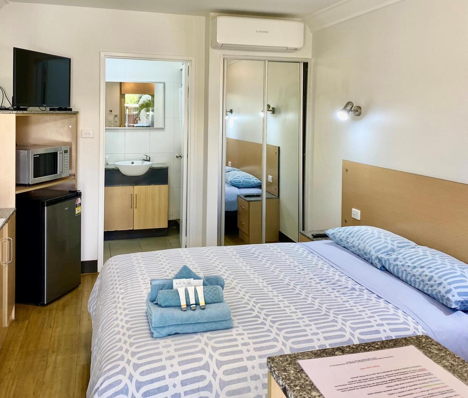 Econo Lodge Каррата Екстер'єр фото