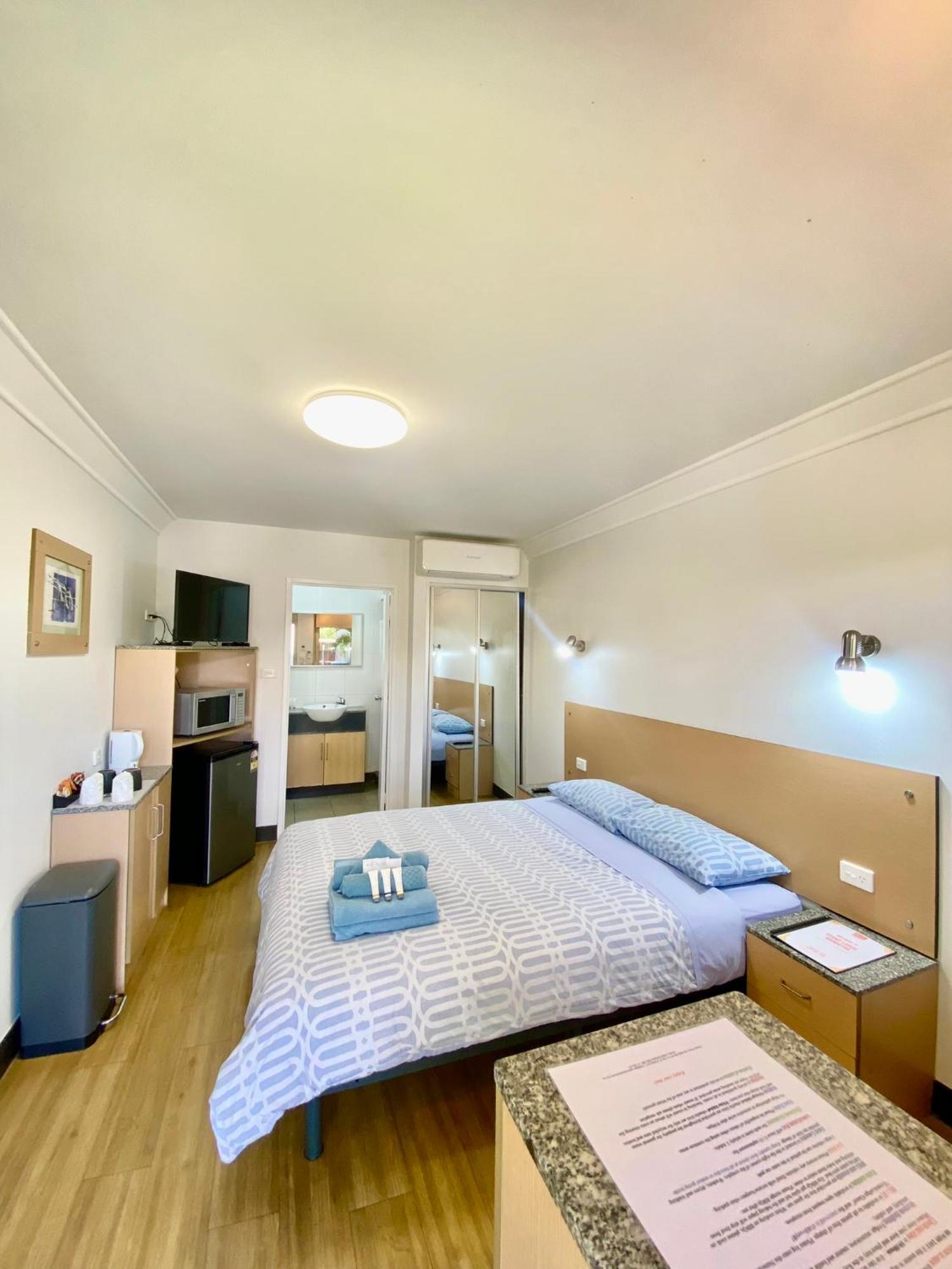 Econo Lodge Каррата Екстер'єр фото