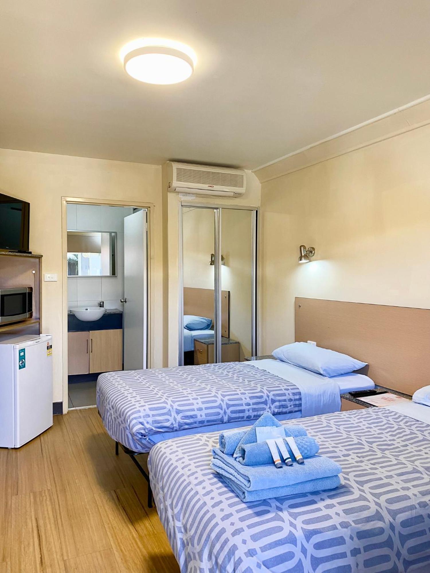 Econo Lodge Каррата Екстер'єр фото